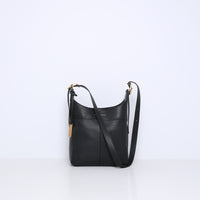 CARO (online exclusive) | BLACK