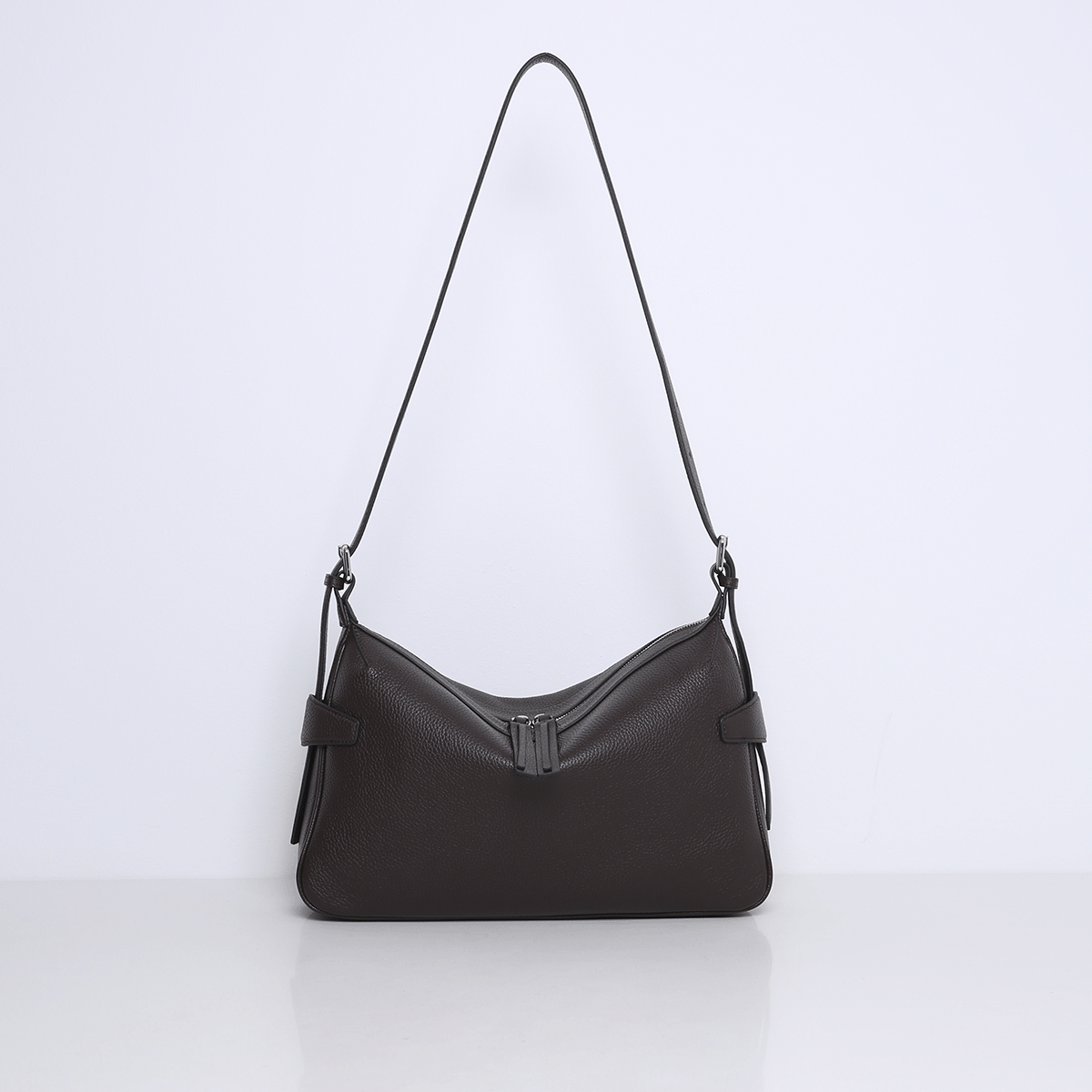 DARYL | DARK CHOCOLATE